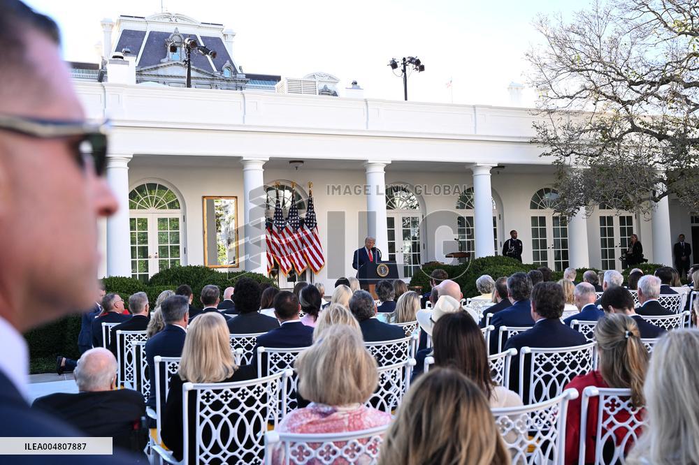 Trump Hosts Medal of Freedom Ceremony Honoring Charlie Kirj