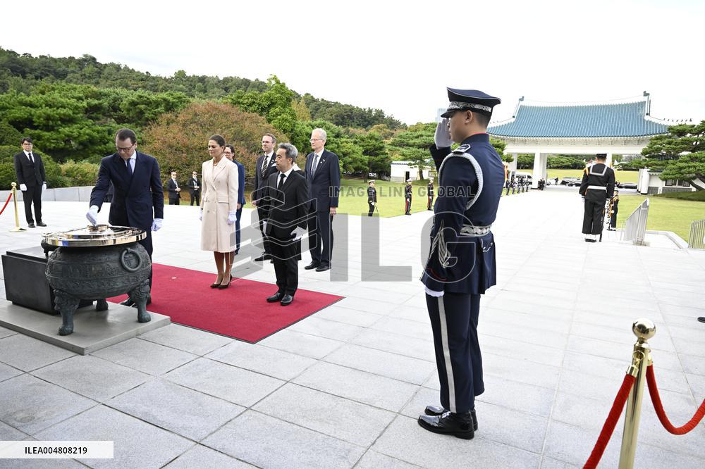 CROWN PRINCESS IN SEOUL