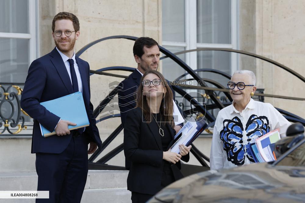 First Weekly Cabinet Meeting Of French Prime Minister Lecornu - Paris