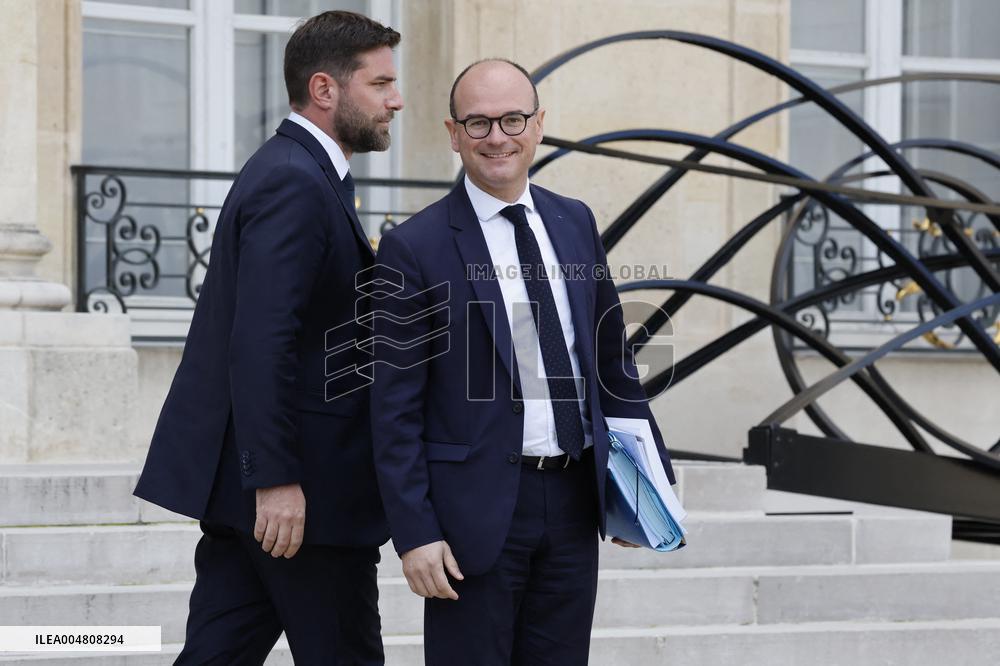 First Weekly Cabinet Meeting Of French Prime Minister Lecornu - Paris