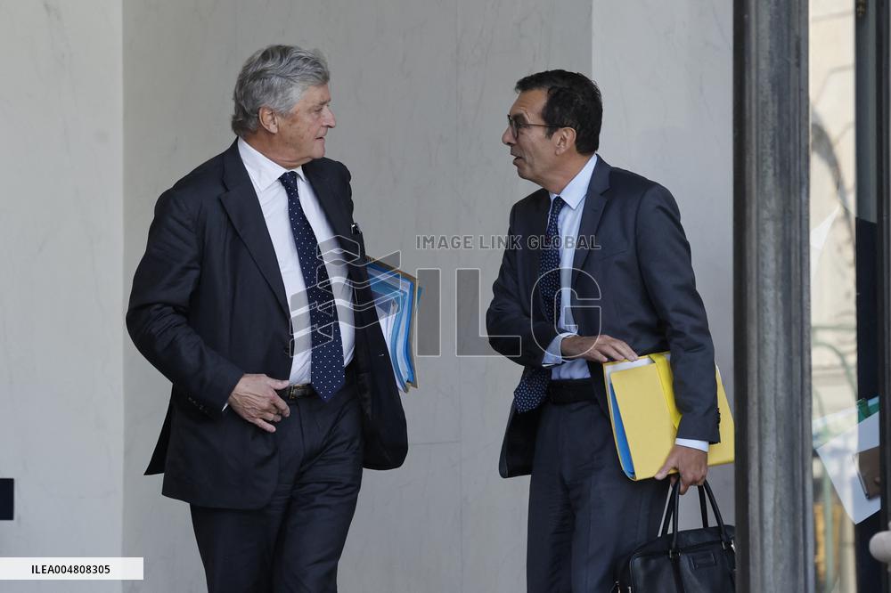 First Weekly Cabinet Meeting Of French Prime Minister Lecornu - Paris