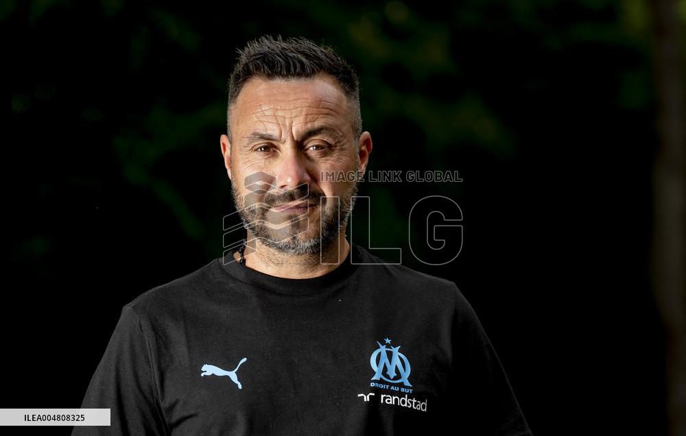 Roberto De Zerbi Portrait In Zeist - Netherlands