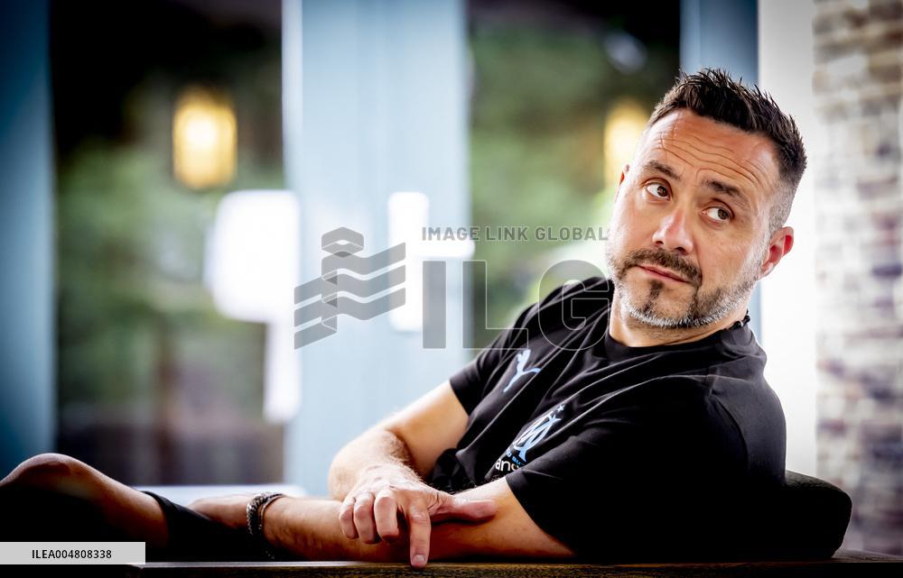 Roberto De Zerbi Portrait In Zeist - Netherlands