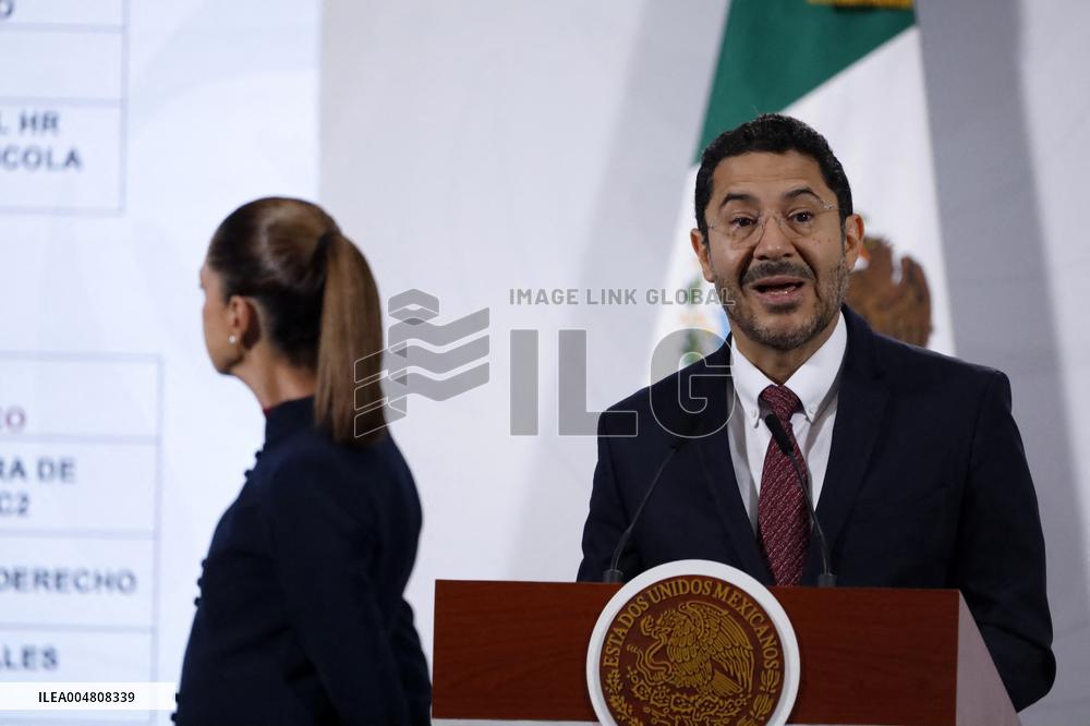 Mexican President Claudia Sheinbaum Holds Briefing Conference - Mexico