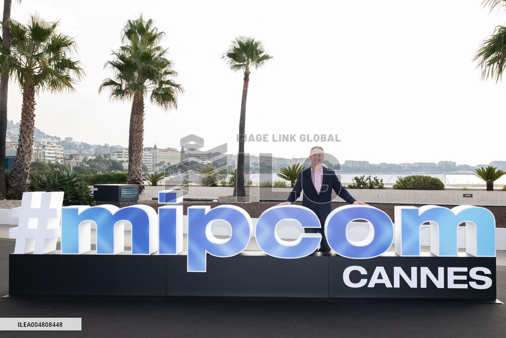 Mipcom - Dhar Mann Studios Photocall