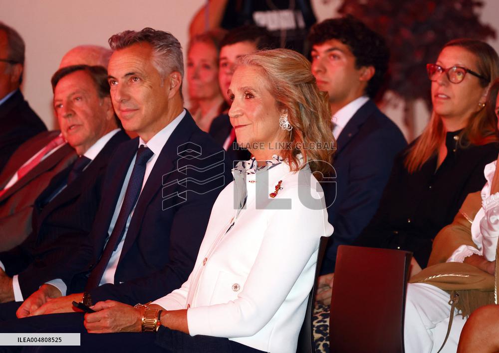 Infante Elena At Taurino de Telemadrid Awards - Madrid