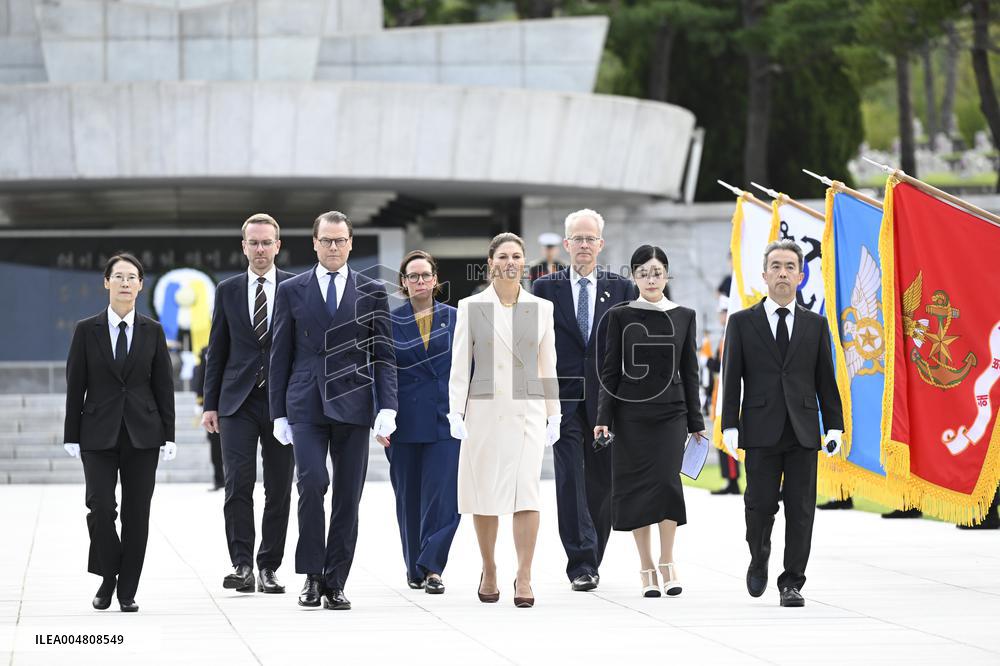 CROWN PRINCESS IN SEOUL