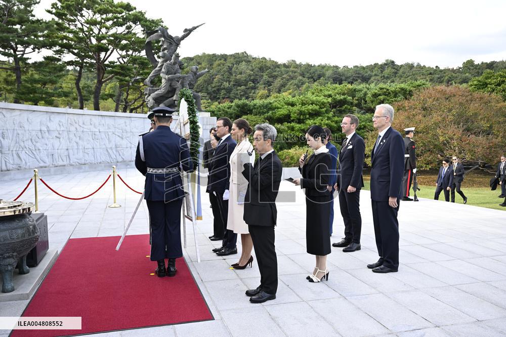CROWN PRINCESS IN SEOUL