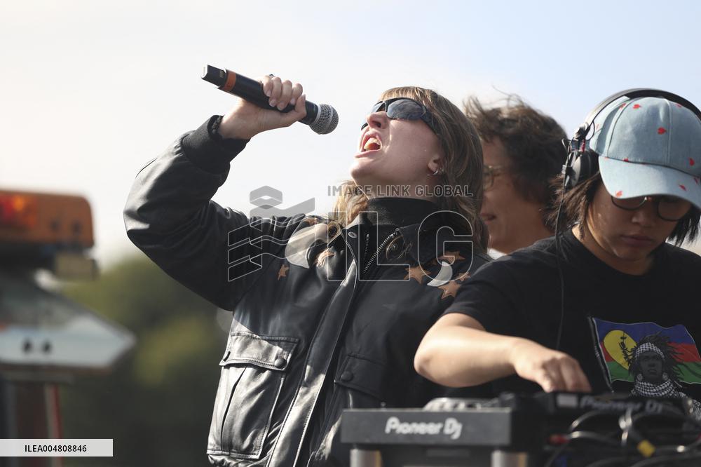 Protest Against the Mercosur Agreement - Paris