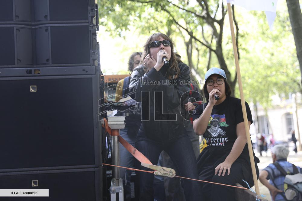 Protest Against the Mercosur Agreement - Paris