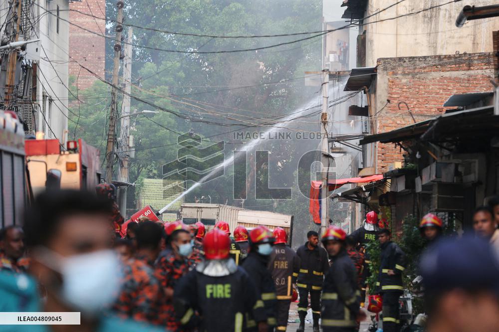 Bangladesh Garment Factory Fire Kills at Least 16