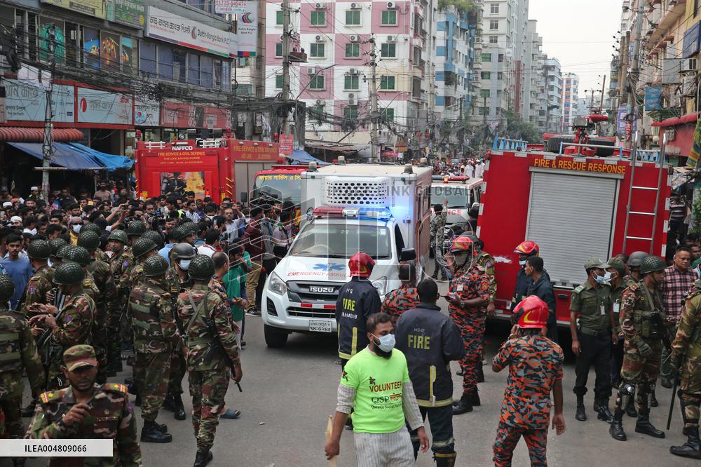 Bangladesh Garment Factory Fire Kills at Least 16