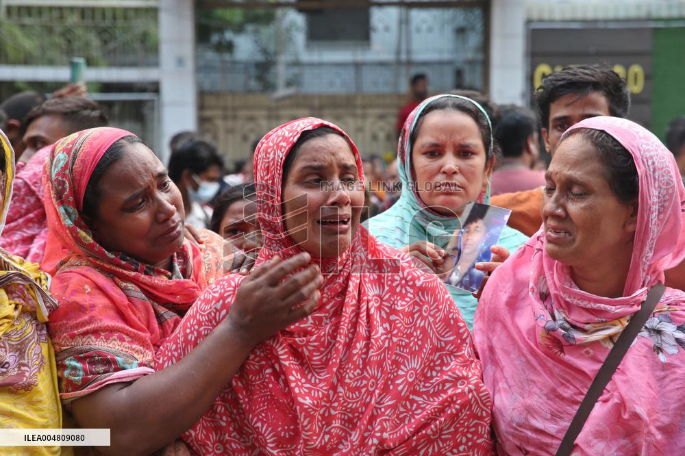 Bangladesh Garment Factory Fire Kills at Least 16