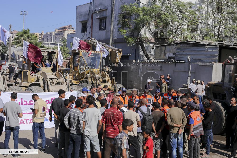 Gaza Streets Debris Removal