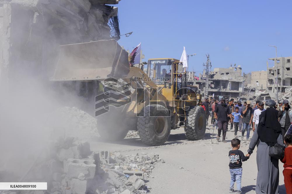 Gaza Streets Debris Removal