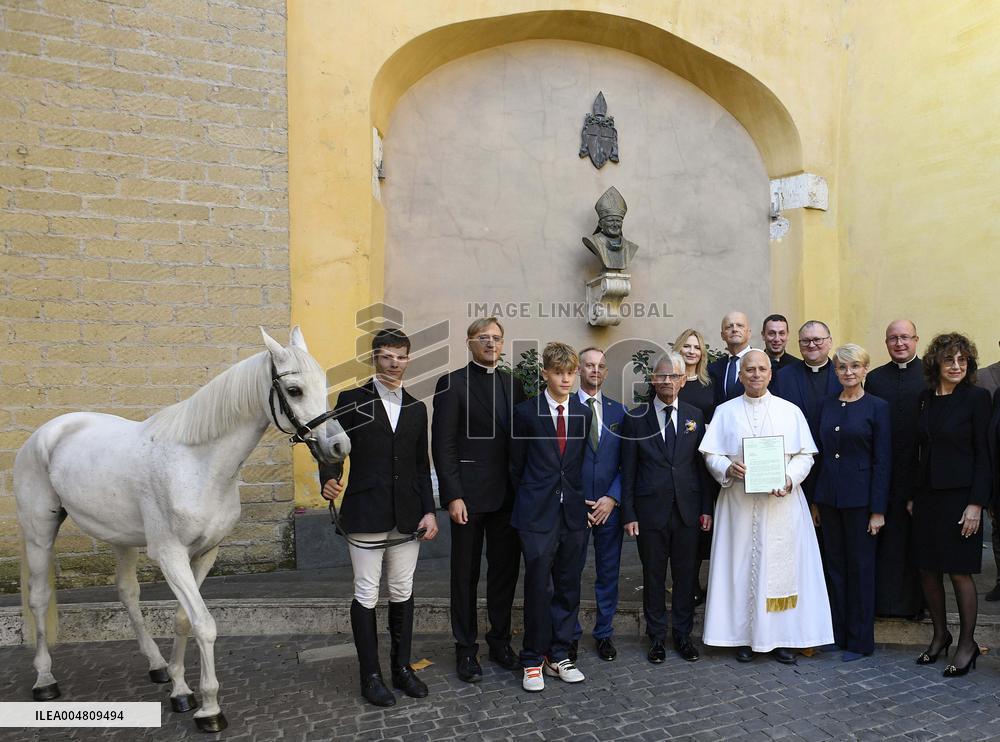 Pope Leo XIV Receives Purebred Arabian White Horse As A Gift  - Vatican