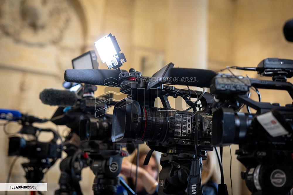 Illustration of Television Cameras - Paris AJ