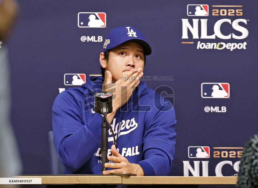 Baseball: Championship Series between Brewers and Dodgers