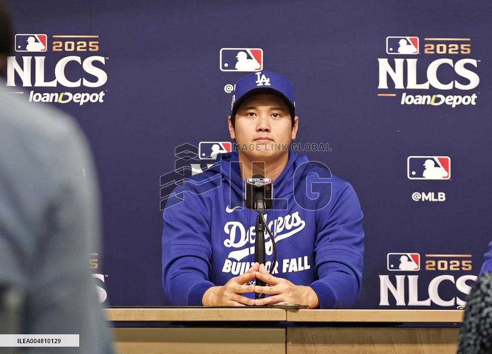 Baseball: Championship Series between Brewers and Dodgers