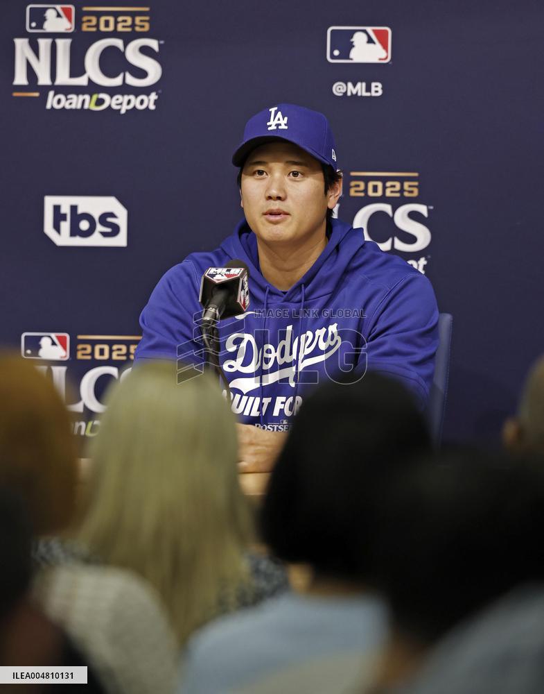 Baseball: Championship Series between Brewers and Dodgers