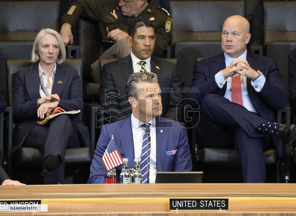 Meeting of NATO defense ministers