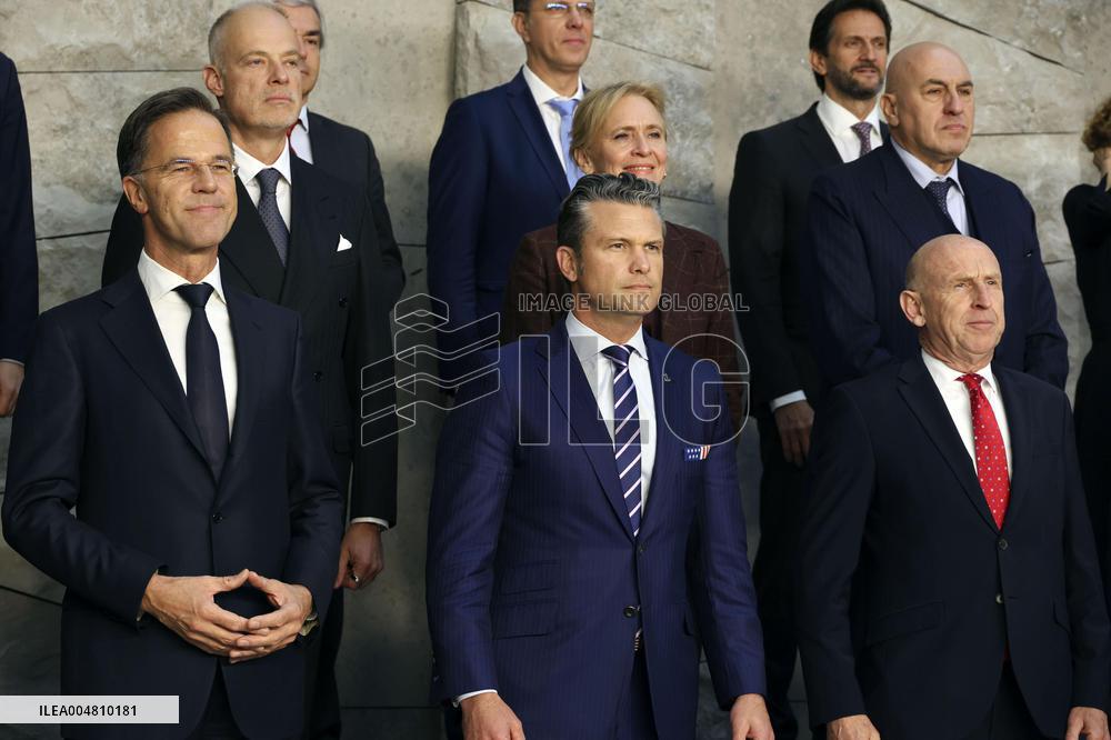 Meeting of NATO defense ministers