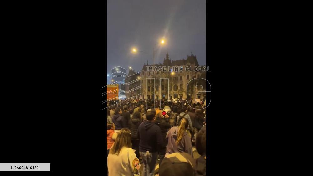 Peru: Protests Erupt Against New President José Jerí Administration in Lima 4