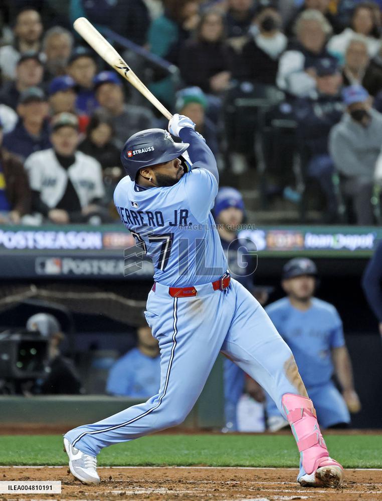 Baseball: AL Championship Series between Blue Jays and Mariners