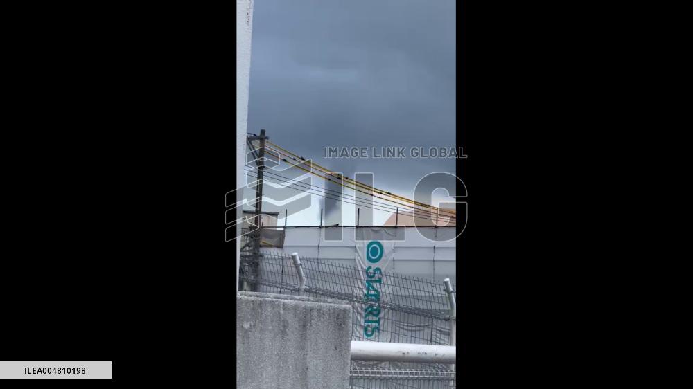 Japan: Funnel Cloud Spotted Over Southern Okinawa 2