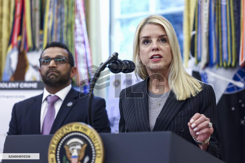 US President Donald Trump and FBI Director Kash Patel speak in the Oval Office