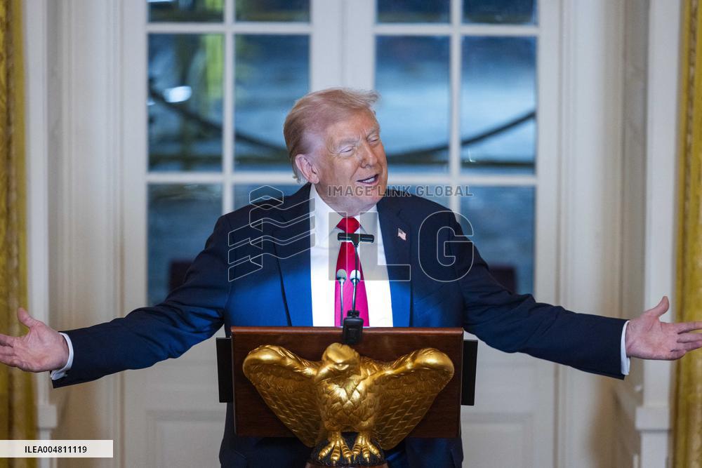Trump speaks at a fundraiser for his ballroom extension