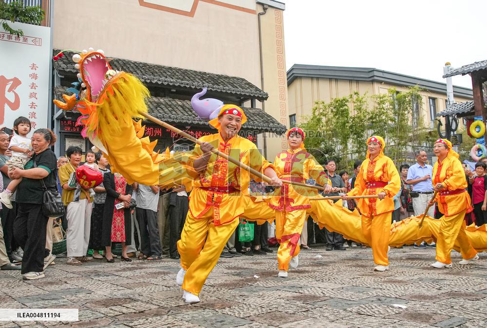 Temple Fair in Huzhou
