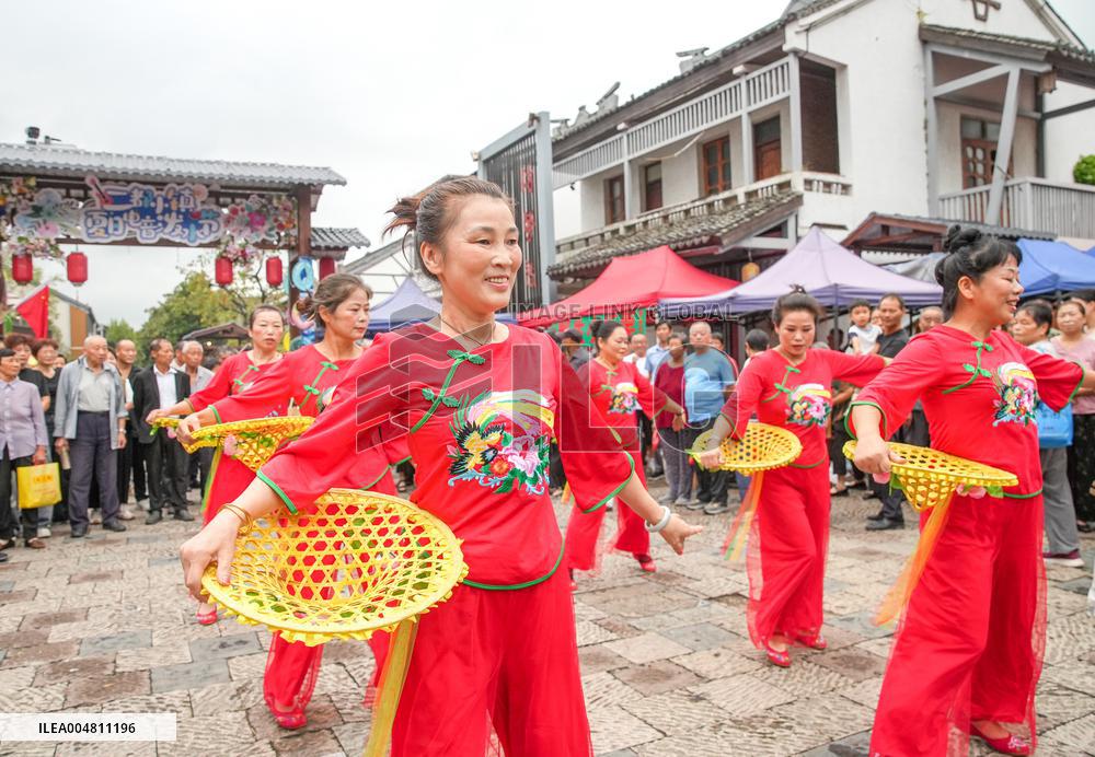 Temple Fair in Huzhou