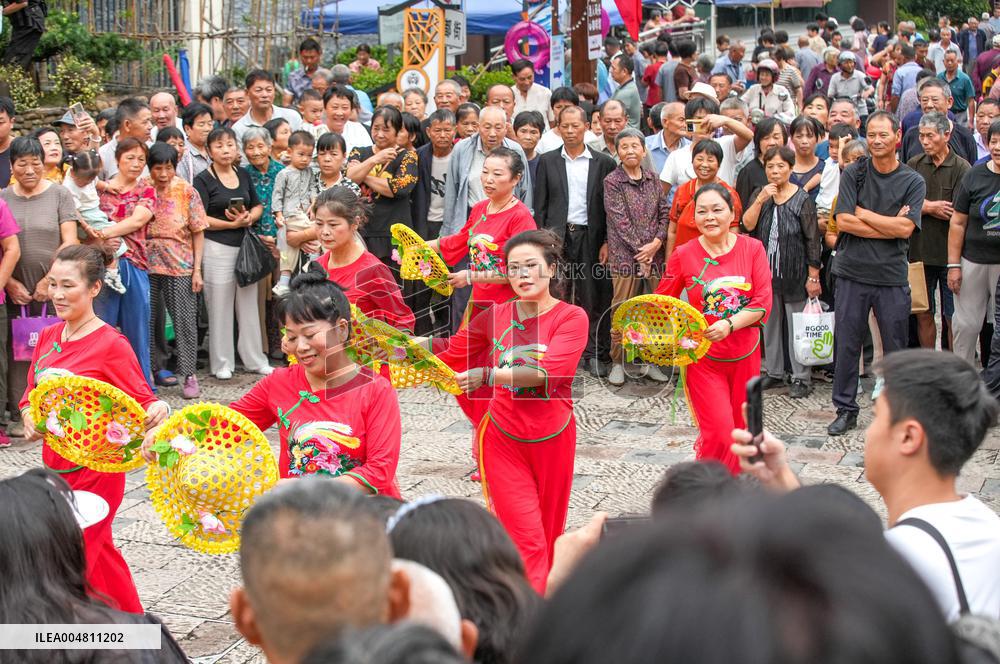 Temple Fair in Huzhou