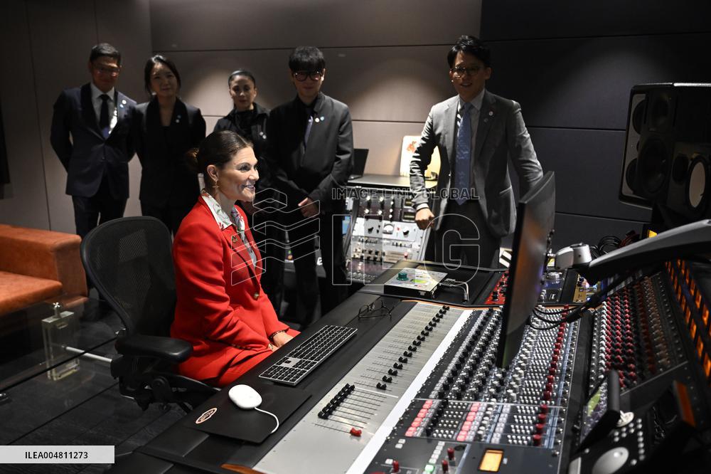 CROWN PRINCESS IN SEOUL