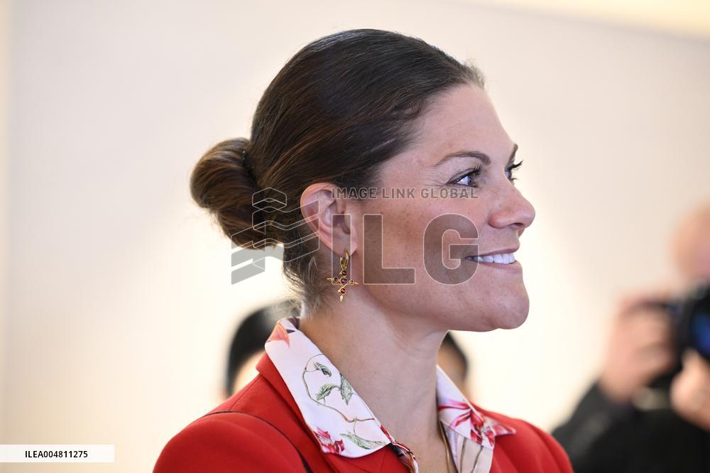 CROWN PRINCESS IN SEOUL