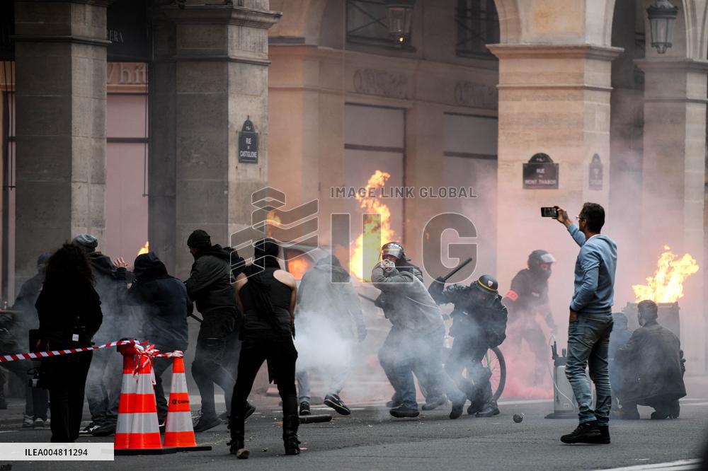 Filming Of Quentin Dupieux New Movie Full Phil - Paris