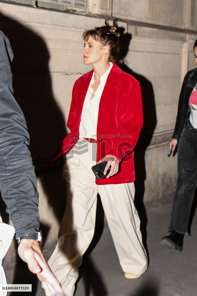 Kristen Stewart Leaves Her Set - Paris