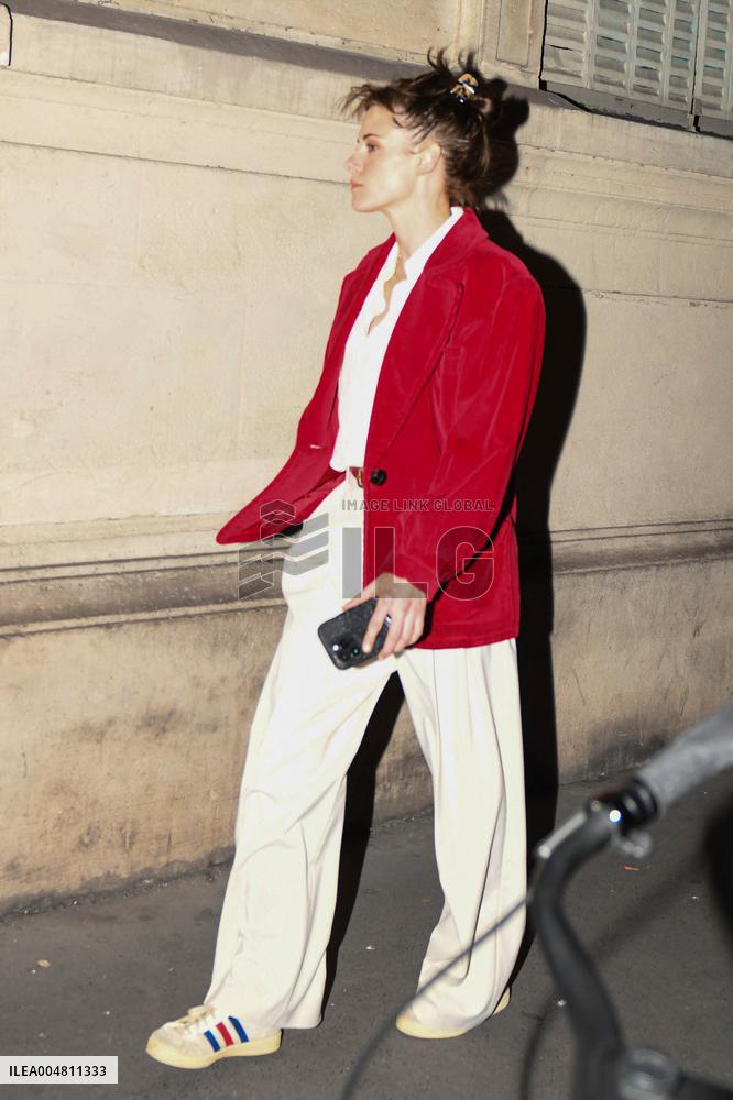 Kristen Stewart Leaves Her Set - Paris