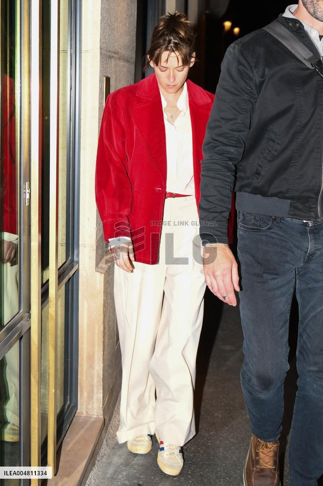Kristen Stewart Leaves Her Set - Paris