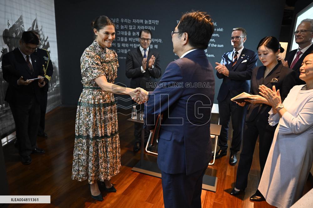 CROWN PRINCESS IN SEOUL