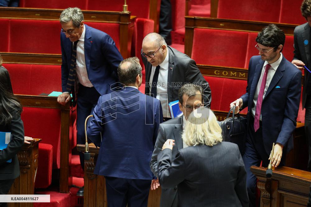 No-Confidence Motion Against Prime Minister Lecornu Government - Vote - Paris