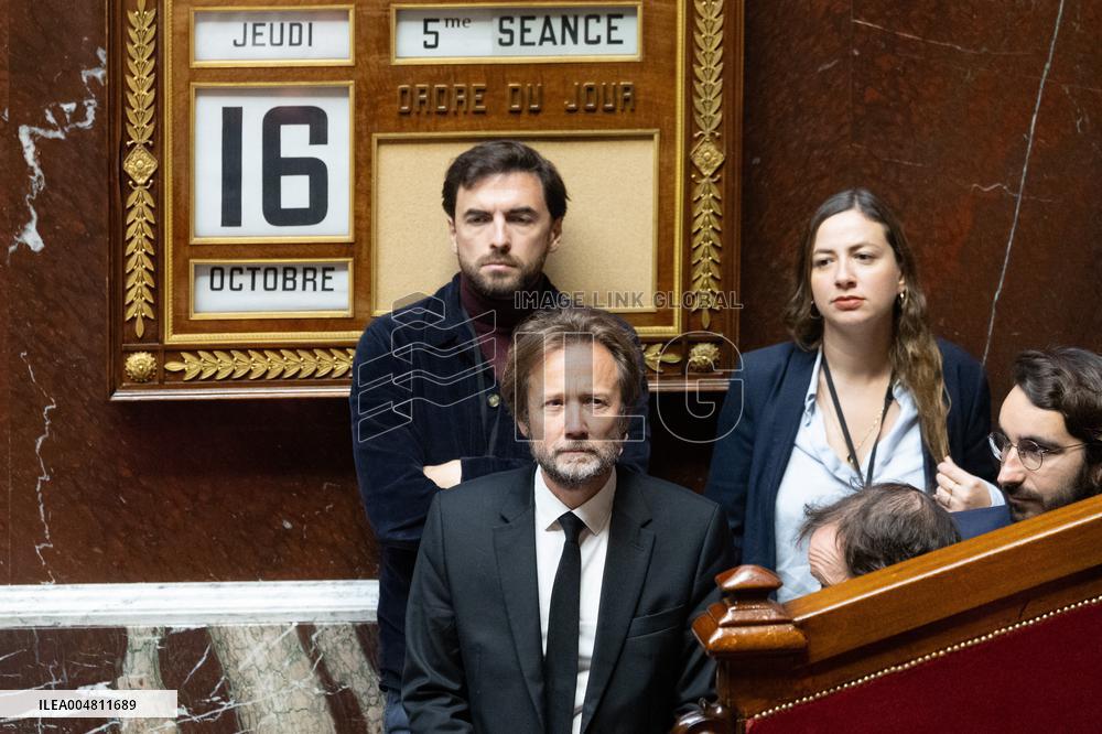 No-confidence motion against Prime Minister Lecornu government - Paris