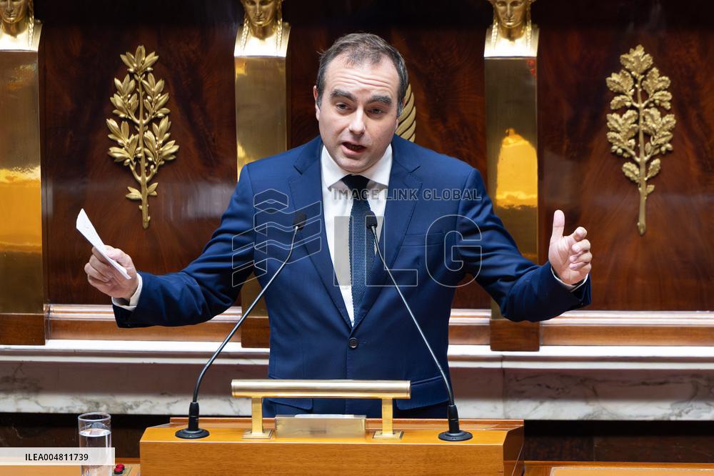 No-confidence motion against Prime Minister Lecornu government - Paris