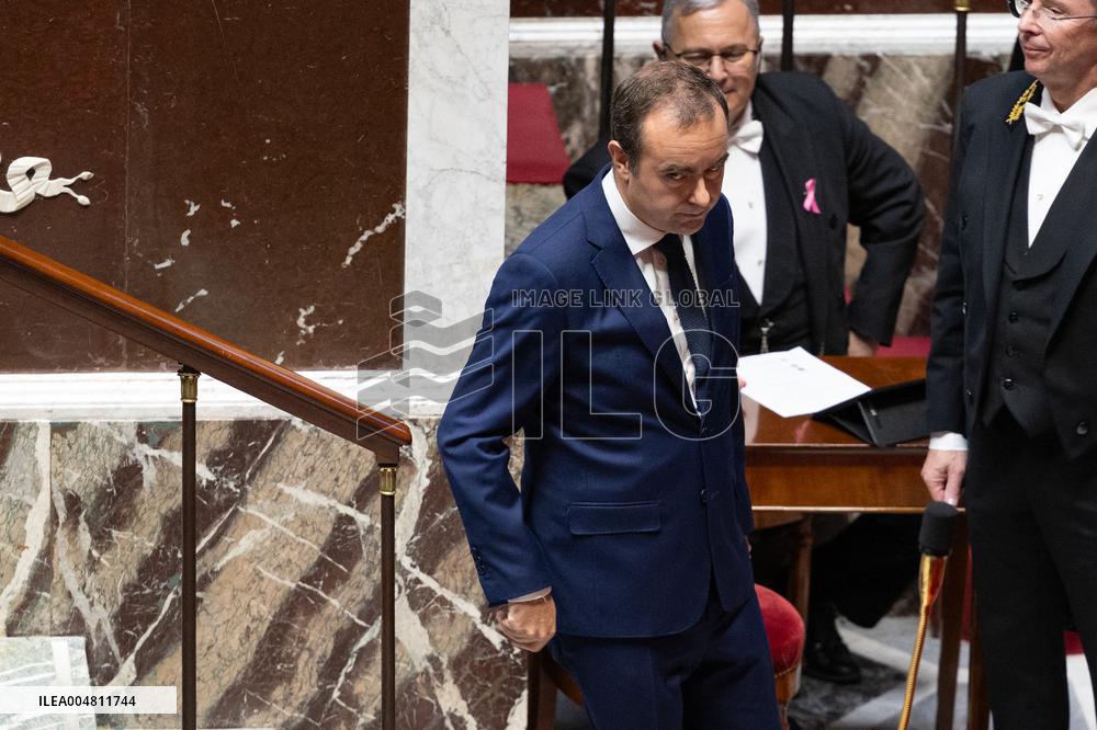No-confidence motion against Prime Minister Lecornu government - Paris