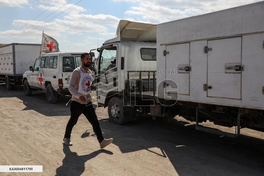 Bodies of Palestinians Handed Over from Israel to The Red Cross - Gaza