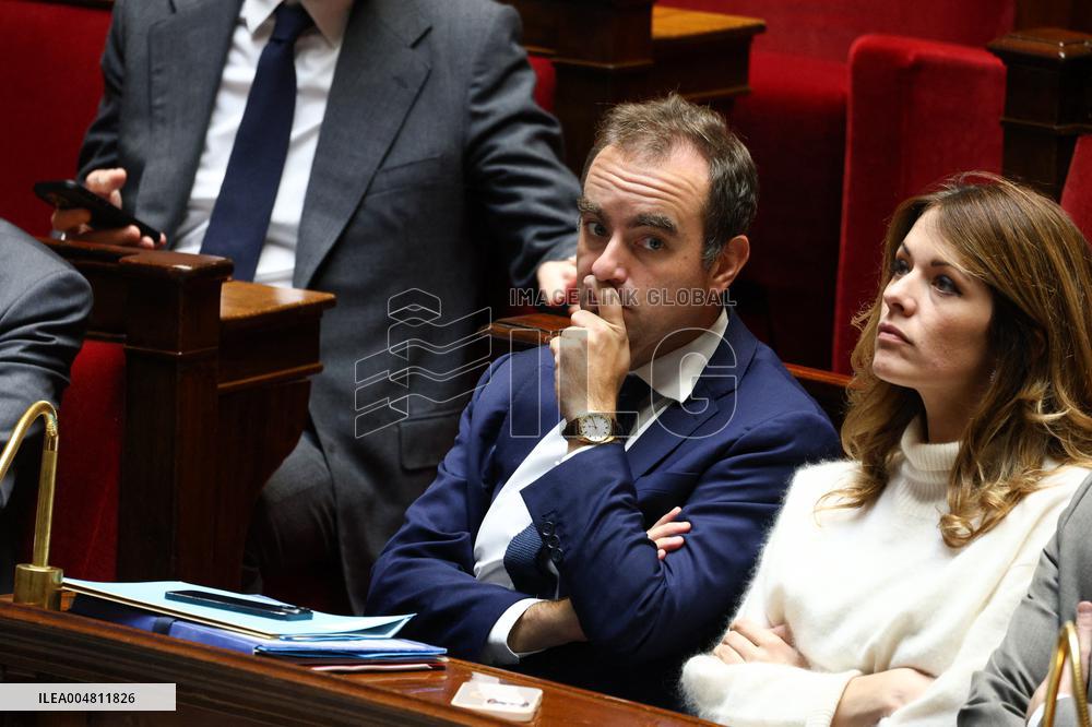 No-Confidence Motion Against Prime Minister Lecornu Government - Vote - Paris