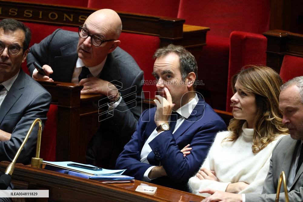No-Confidence Motion Against Prime Minister Lecornu Government - Vote - Paris