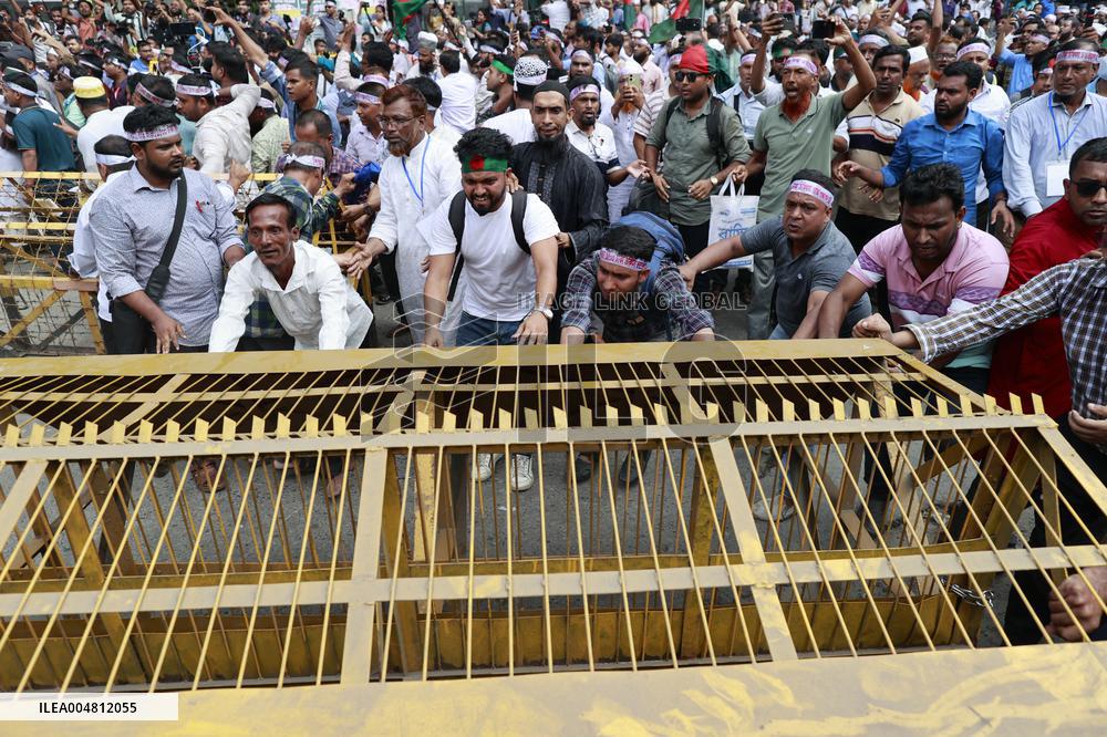Teachers Protest - Bangladesh