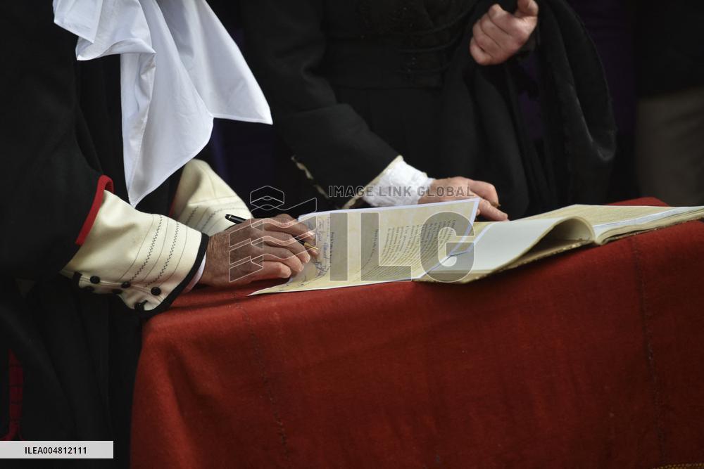 650th anniversary of the Three Cows Tribute - Spain